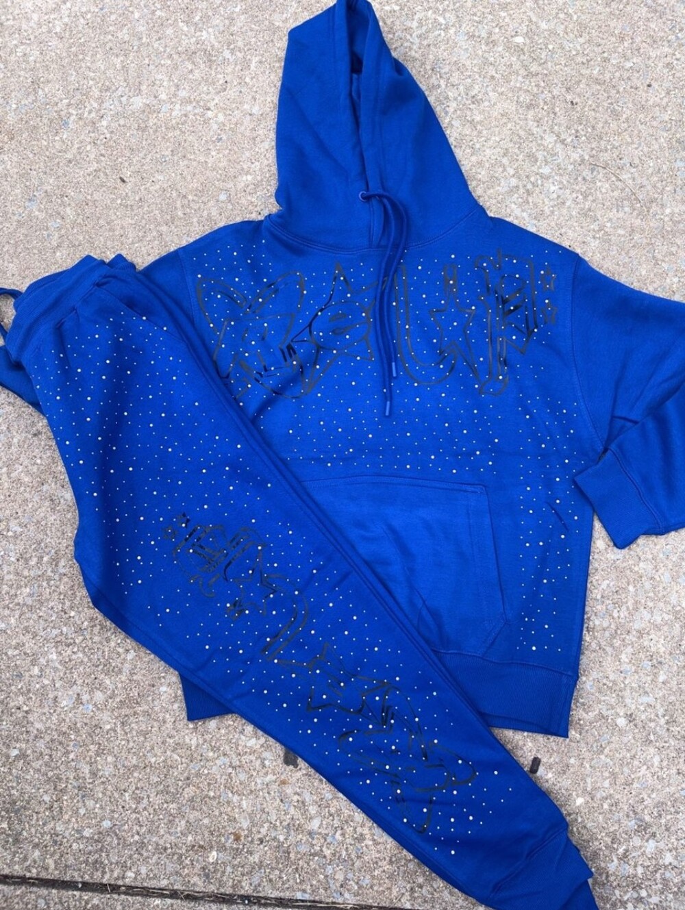 sweatsuit